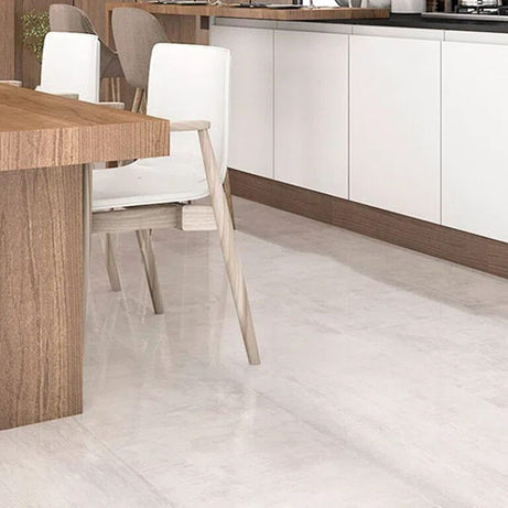 Porcelanato Cerro Negro Life Tiza pulido 58x58 colocado en cocina comedor